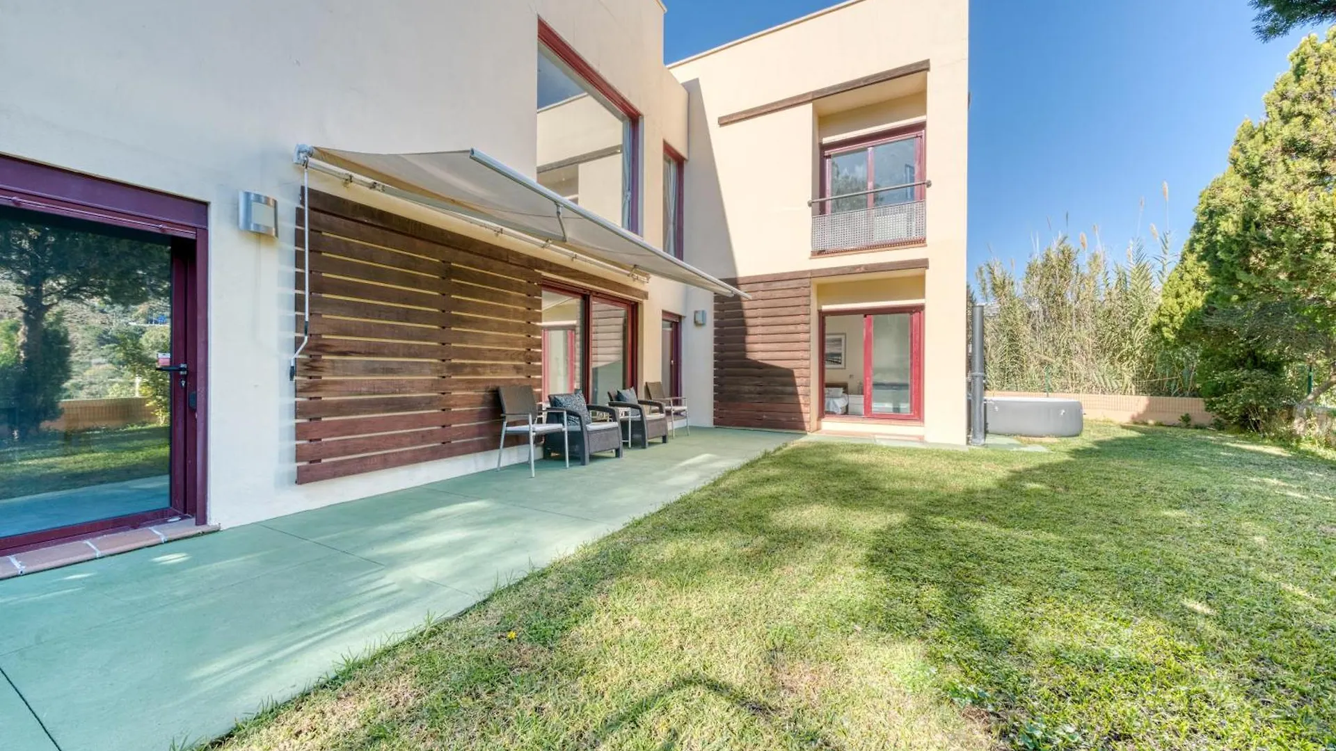 Exclusive Villa In Benahavis Estepona
